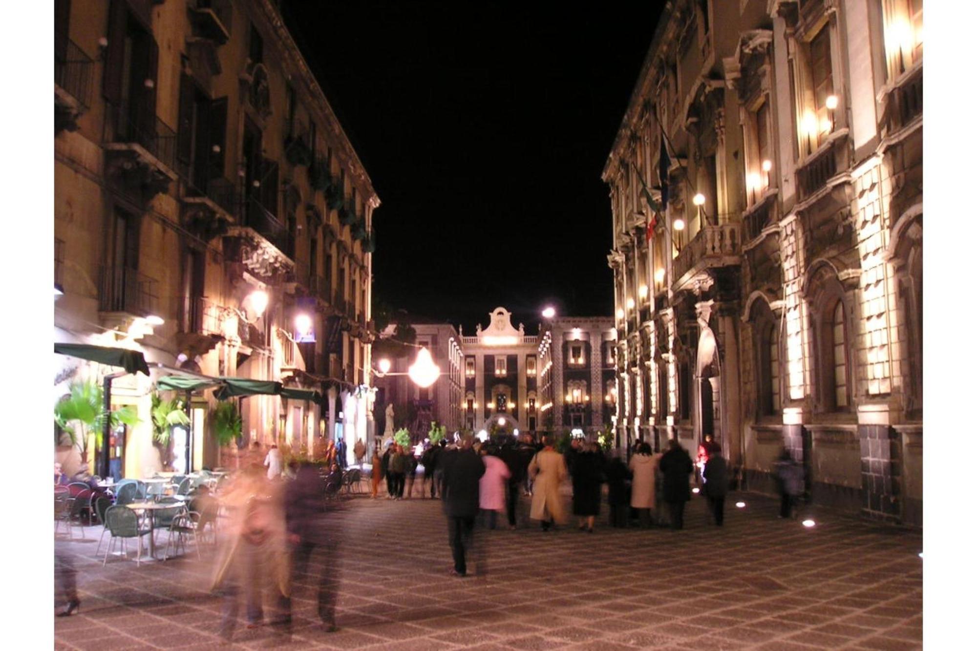 Sicula Home Few Minutes To Sea - Happy Rentals Catania-Fontanarossai nemzetközi repülőtér Kültér fotó